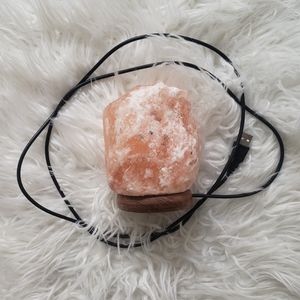 USB Himalayan Salt Pink Lamp